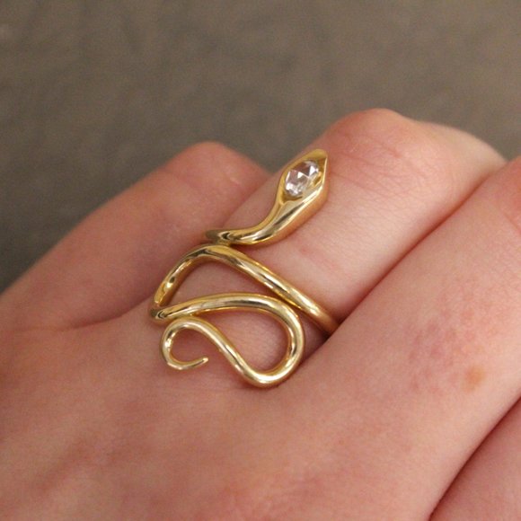 14k Yellow Gold Snake Ring with Rose Cut Diamond Head - Picture 4 of 5
